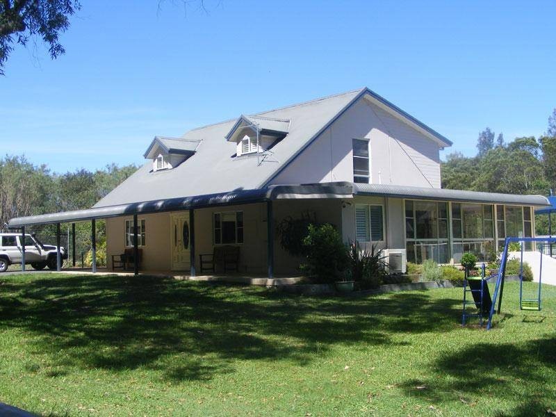 661 The Lakesway, Darawank NSW 2428