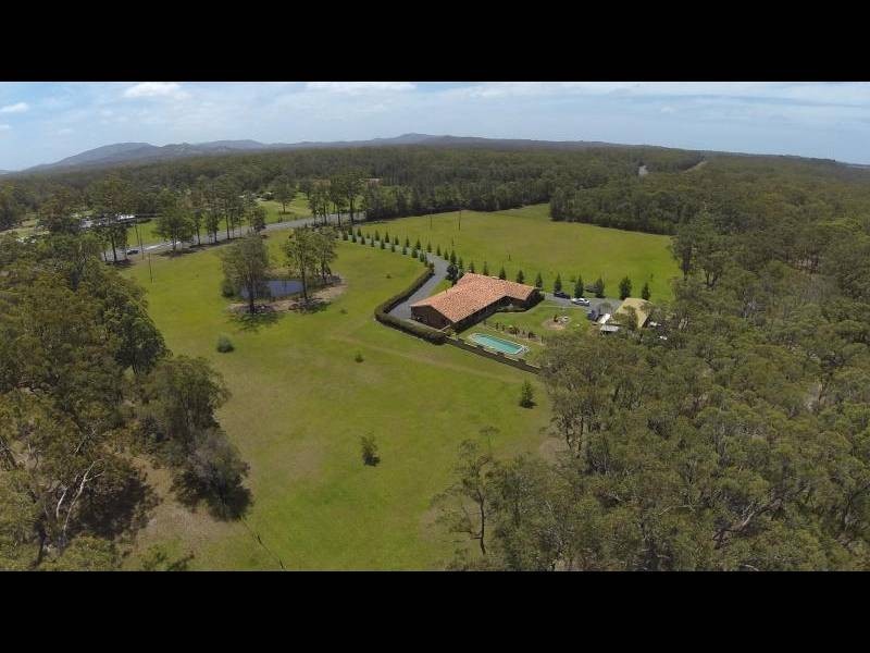 1204 The Lakesway, Darawank NSW 2428