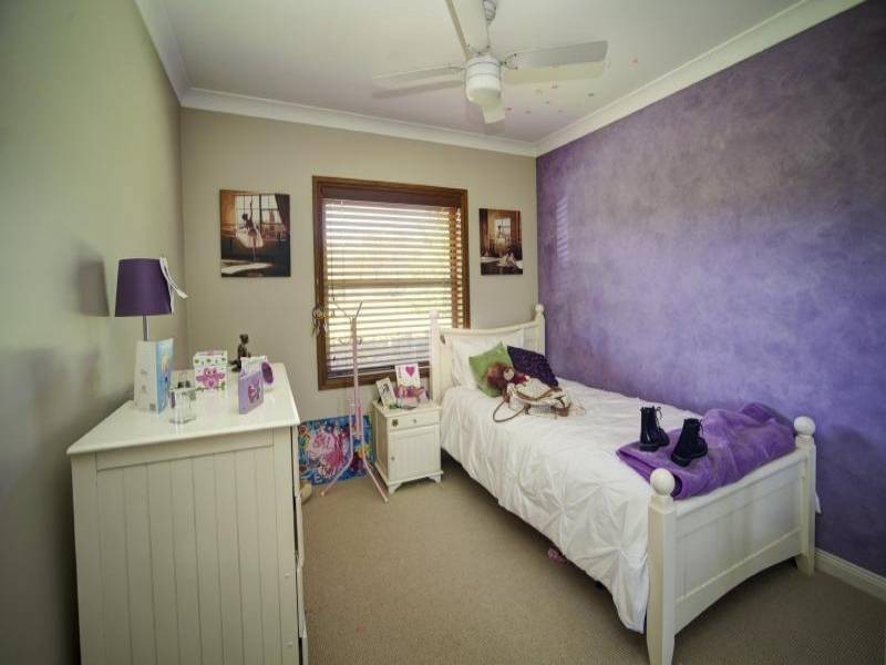 1204 The Lakesway, Darawank NSW 2428
