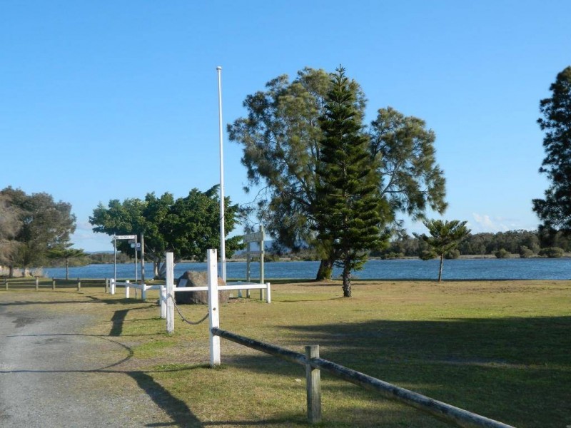 48 Elizabeth Parade, Forster NSW 2428