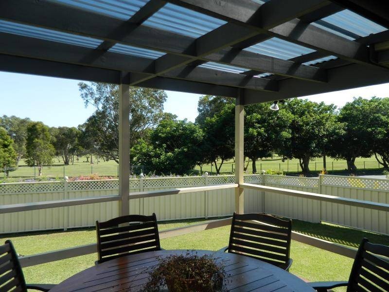 90 Strand Street, Forster NSW 2428