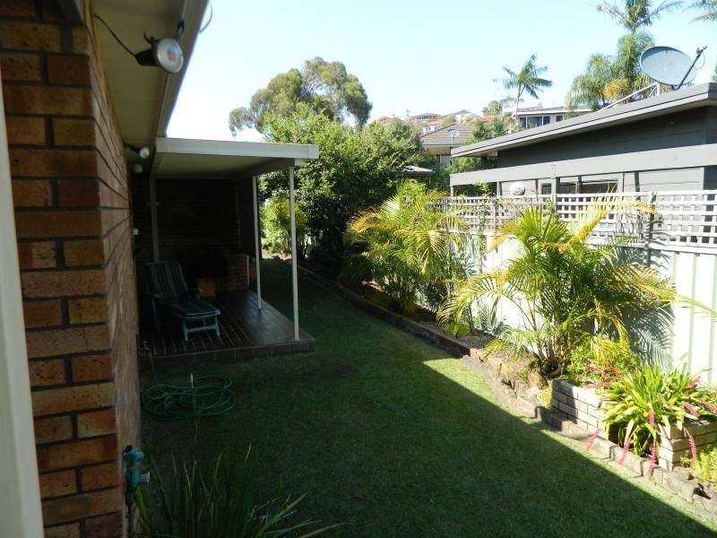 90 Strand Street, Forster NSW 2428