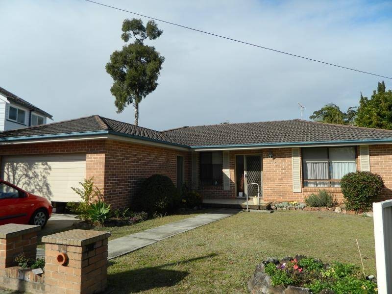 24 Susella Crescent, Tuncurry NSW 2428