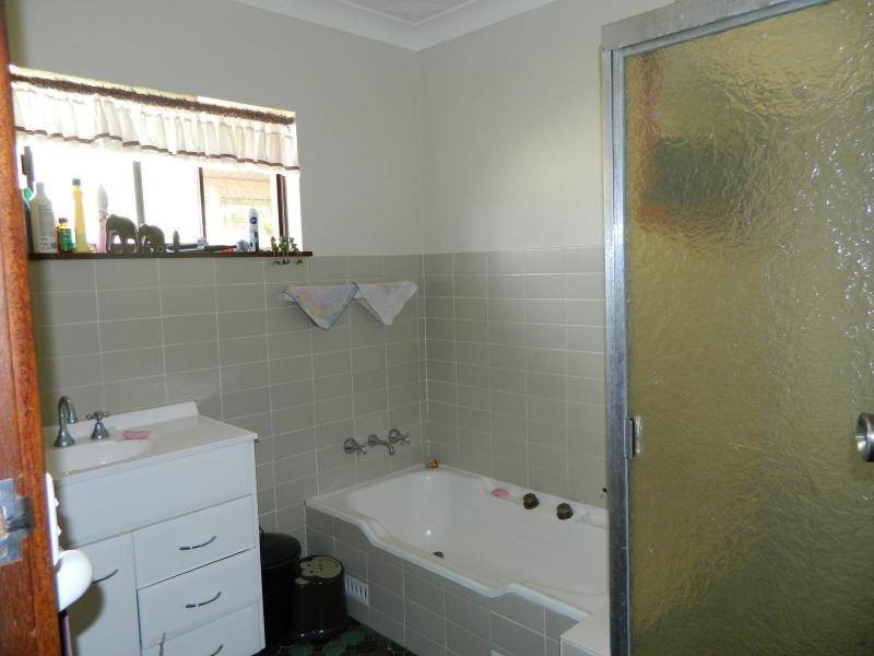 24 Susella Crescent, Tuncurry NSW 2428