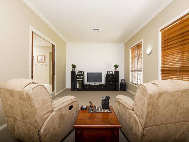 93 Glider Avenue, Failford NSW 2430