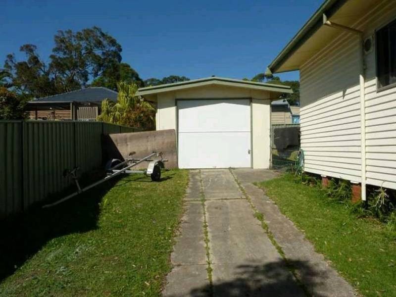 64 Strand Street, Forster NSW 2428