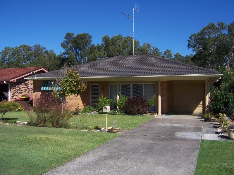 24 Hadley Street, Forster NSW 2428
