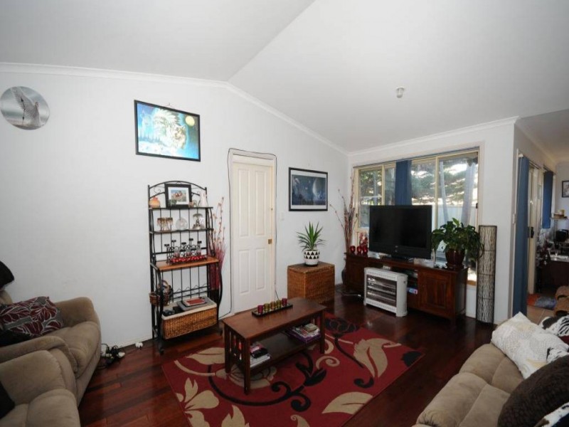 4/17 Short Street, Forster NSW 2428