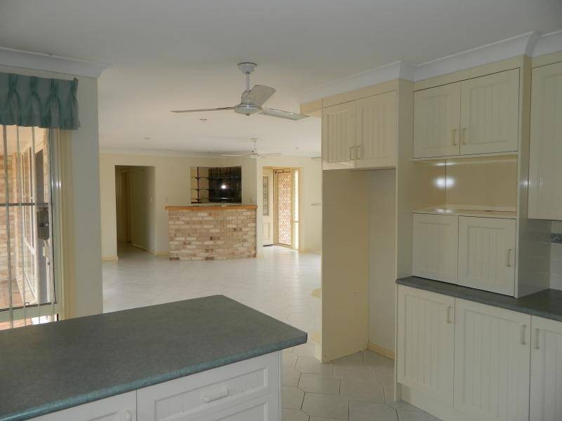1/6a Wallamba Close, Tuncurry NSW 2428