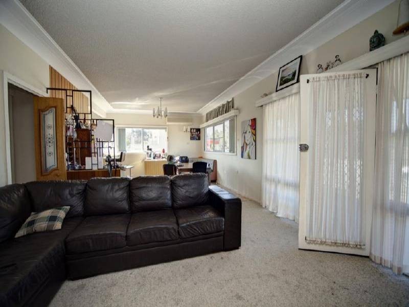 25 Boundary Street, Forster NSW 2428