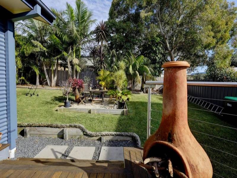 19 Emerald Place, Green Point NSW 2428