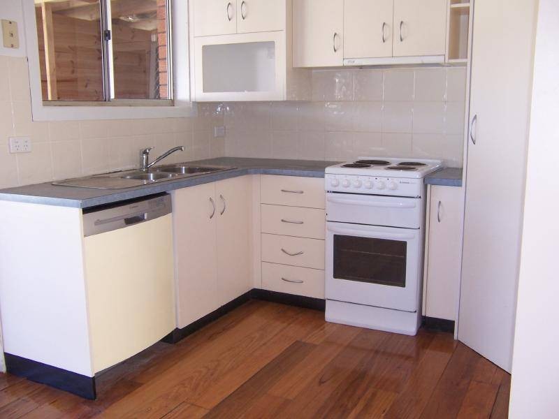 40 Lake Street, Forster NSW 2428