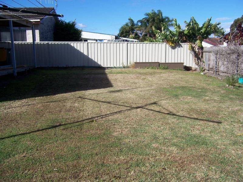 40 Lake Street, Forster NSW 2428