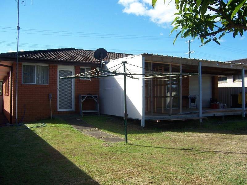 40 Lake Street, Forster NSW 2428