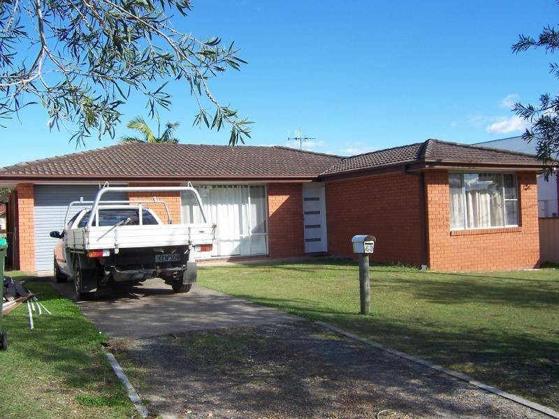 40 Lake Street, Forster NSW 2428