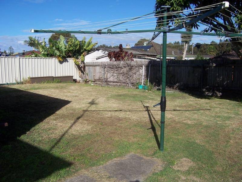 40 Lake Street, Forster NSW 2428