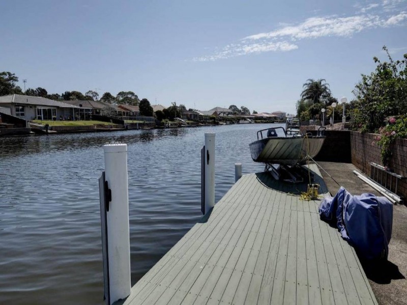 90 Elizabeth Parade, Forster NSW 2428