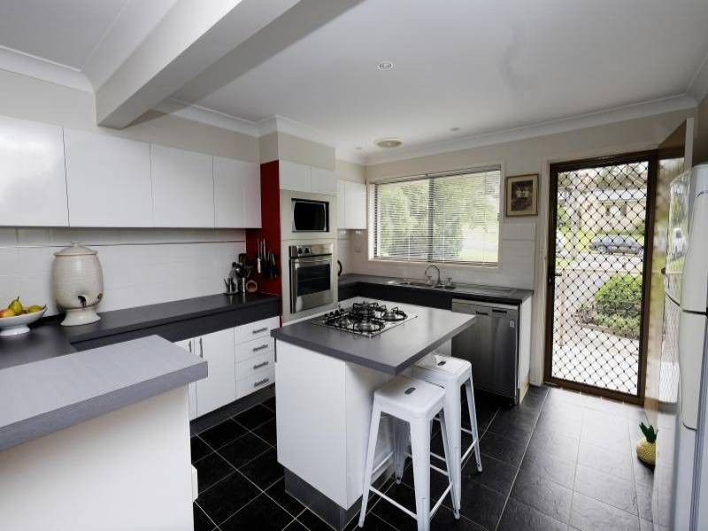 8 Gleeson Avenue, Forster NSW 2428