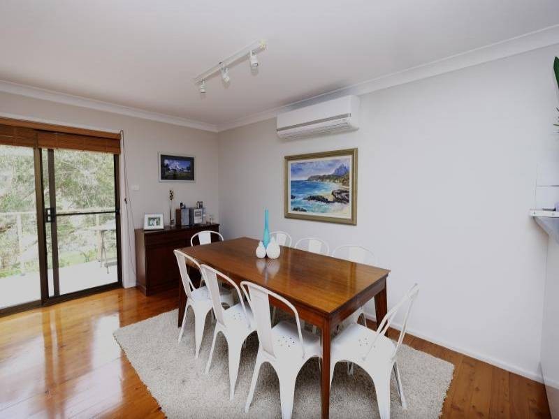 8 Gleeson Avenue, Forster NSW 2428