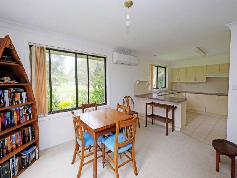 8 Gleeson Avenue, Forster NSW 2428