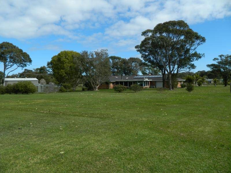 7 Greenfield Place, Forster NSW 2428