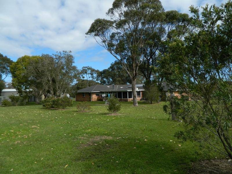 7 Greenfield Place, Forster NSW 2428
