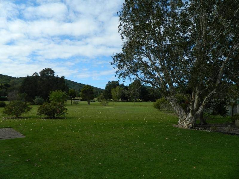 7 Greenfield Place, Forster NSW 2428