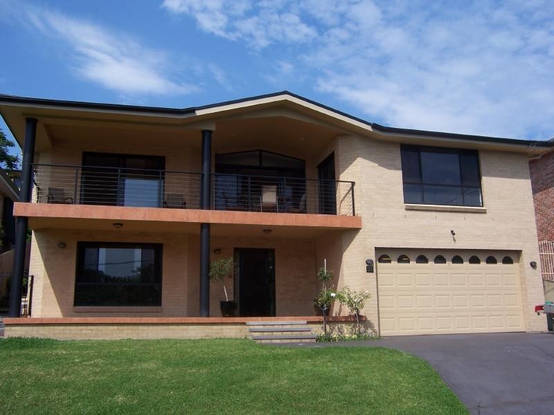 36 Daphne Street, Forster NSW 2428