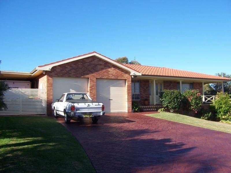 15 Bundacree Place, Forster NSW 2428