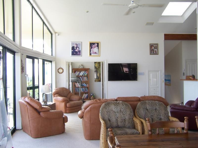 13 Colliton Parade, Forster NSW 2428