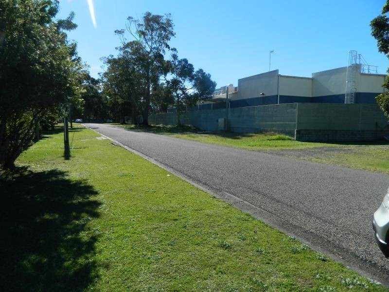 80 The Lakesway, Forster NSW 2428