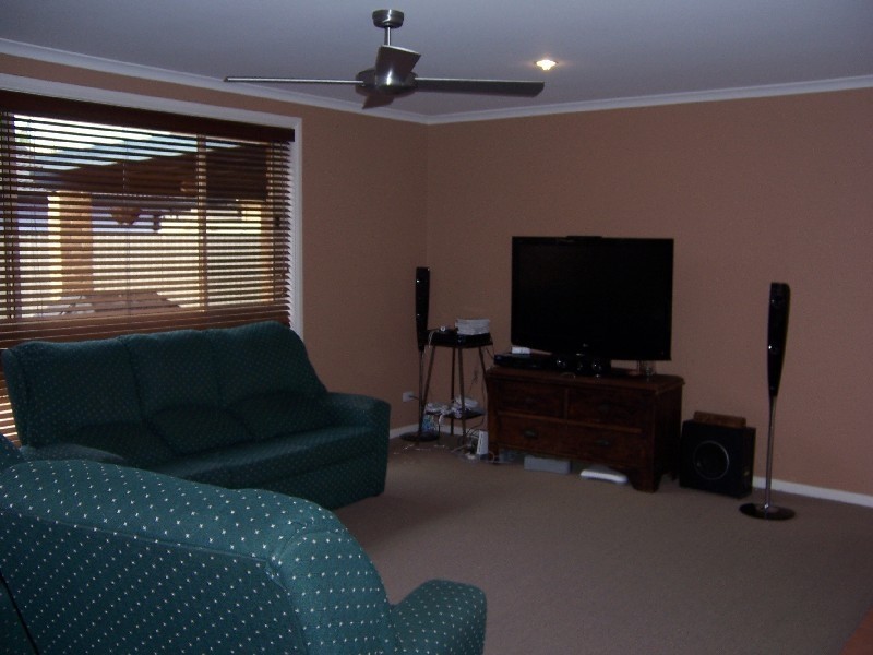 32 Wamara Crescent, Forster NSW 2428