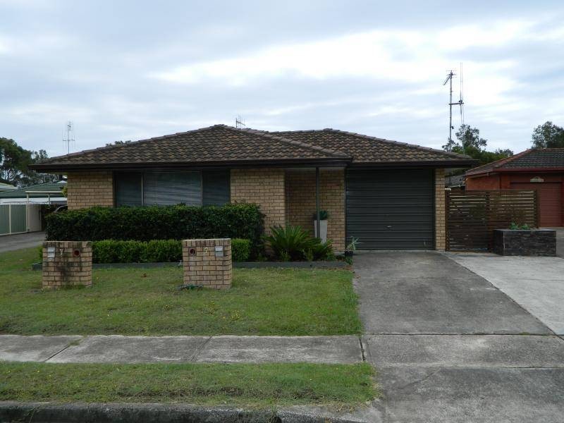 1/7 Fairway Crescent, Forster NSW 2428