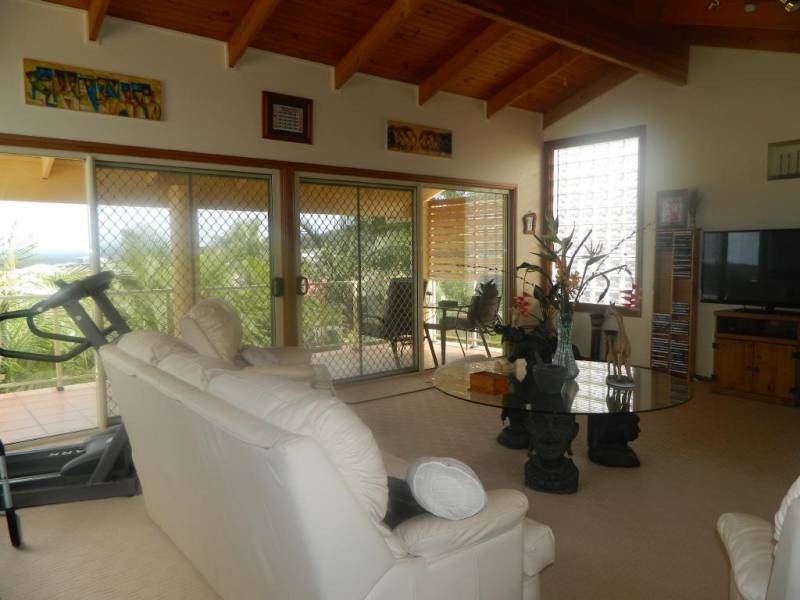 41 Belton Way, Forster NSW 2428