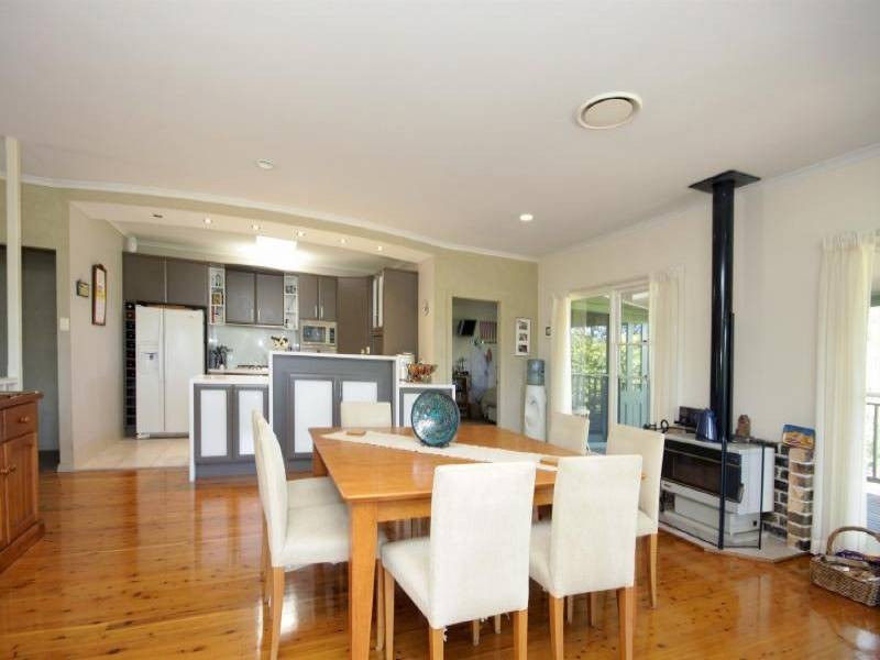 11 Riverview Place, Darawank NSW 2428