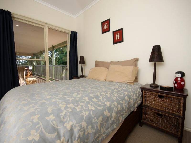 11 Riverview Place, Darawank NSW 2428