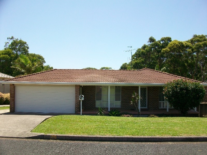 29 Kentia Drive, Forster NSW 2428