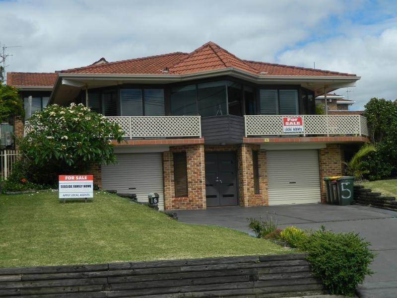 5 Underwood Road, Forster NSW 2428