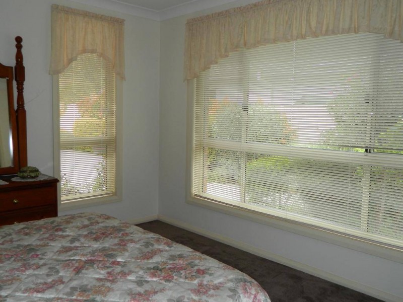 2/5 Cross Street, Forster NSW 2428