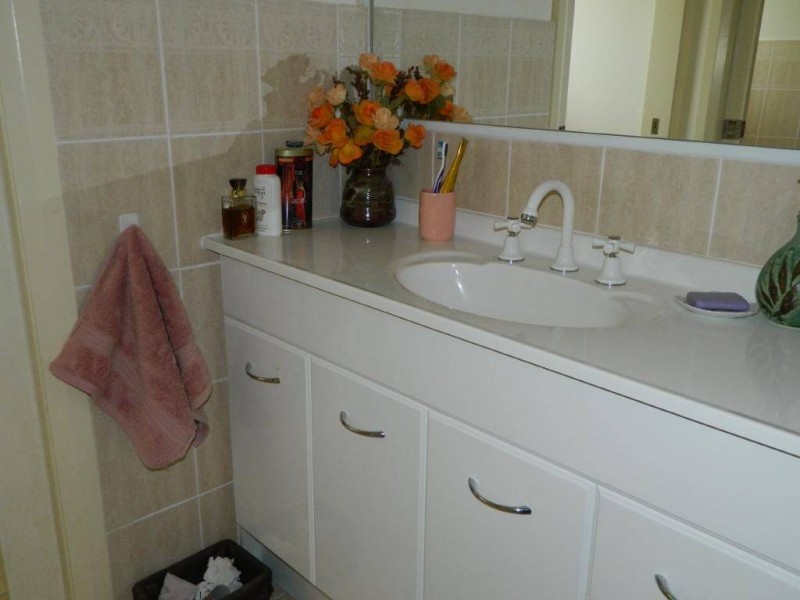 2/5 Cross Street, Forster NSW 2428