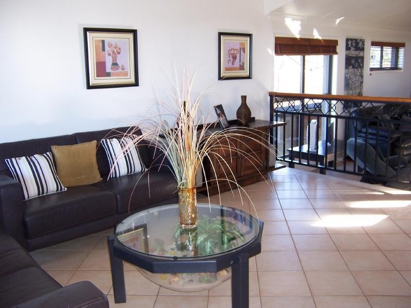 16 Lakeview Crescent, Forster NSW 2428