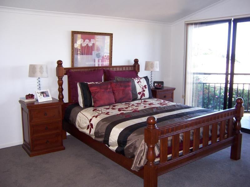 16 Lakeview Crescent, Forster NSW 2428