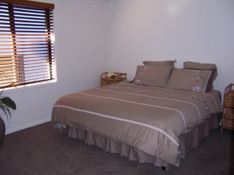 16 Lakeview Crescent, Forster NSW 2428