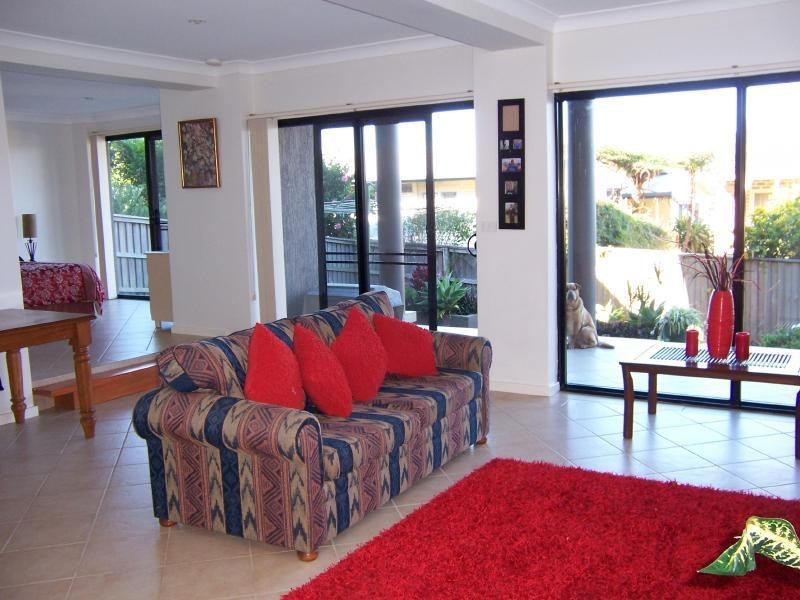 16 Lakeview Crescent, Forster NSW 2428