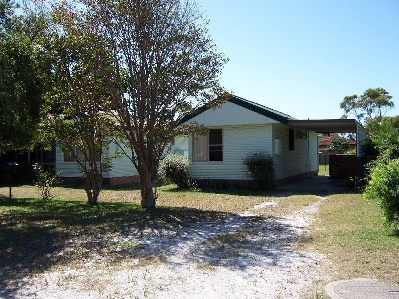3 Kularoo Drive, Forster NSW 2428