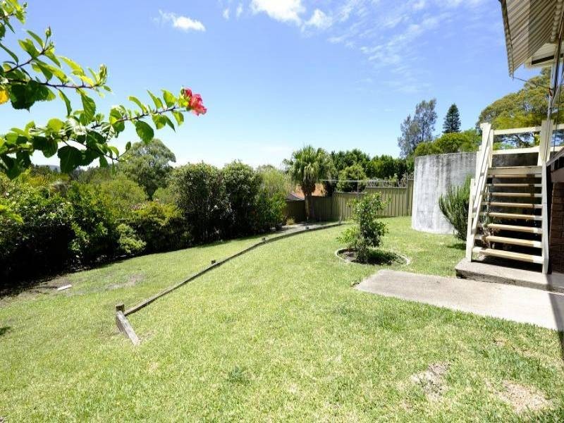 12 Greenpoint Drive, Green Point NSW 2428