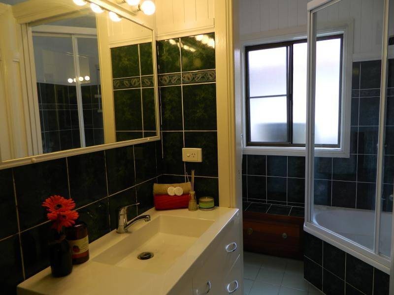 52 MacIntosh Street, Forster NSW 2428