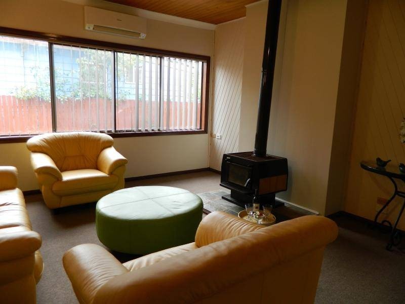 52 MacIntosh Street, Forster NSW 2428