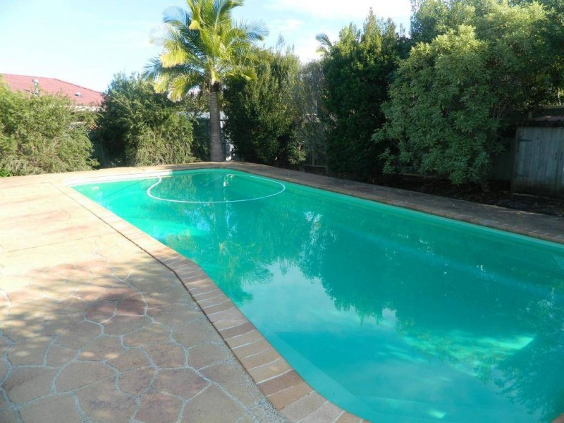 4 Wills Court, Forster NSW 2428