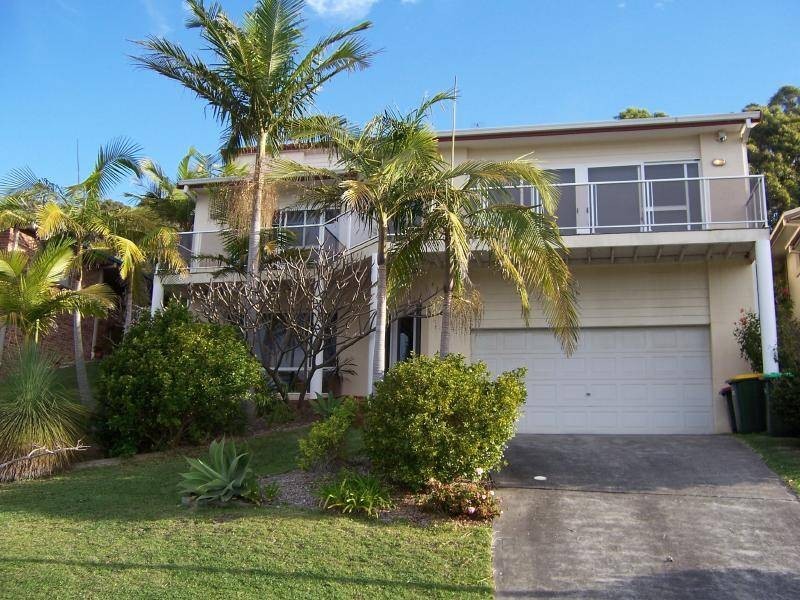54 Karloo Street, Forster NSW 2428